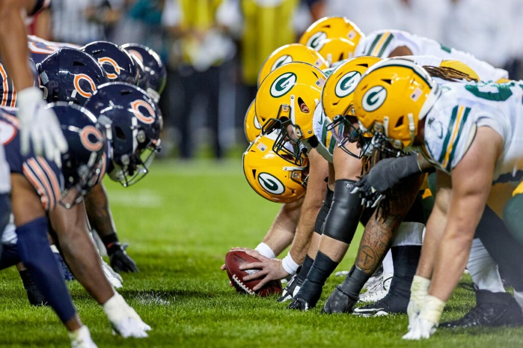 Chicago Bears at Green Bay Packers Betting Picks