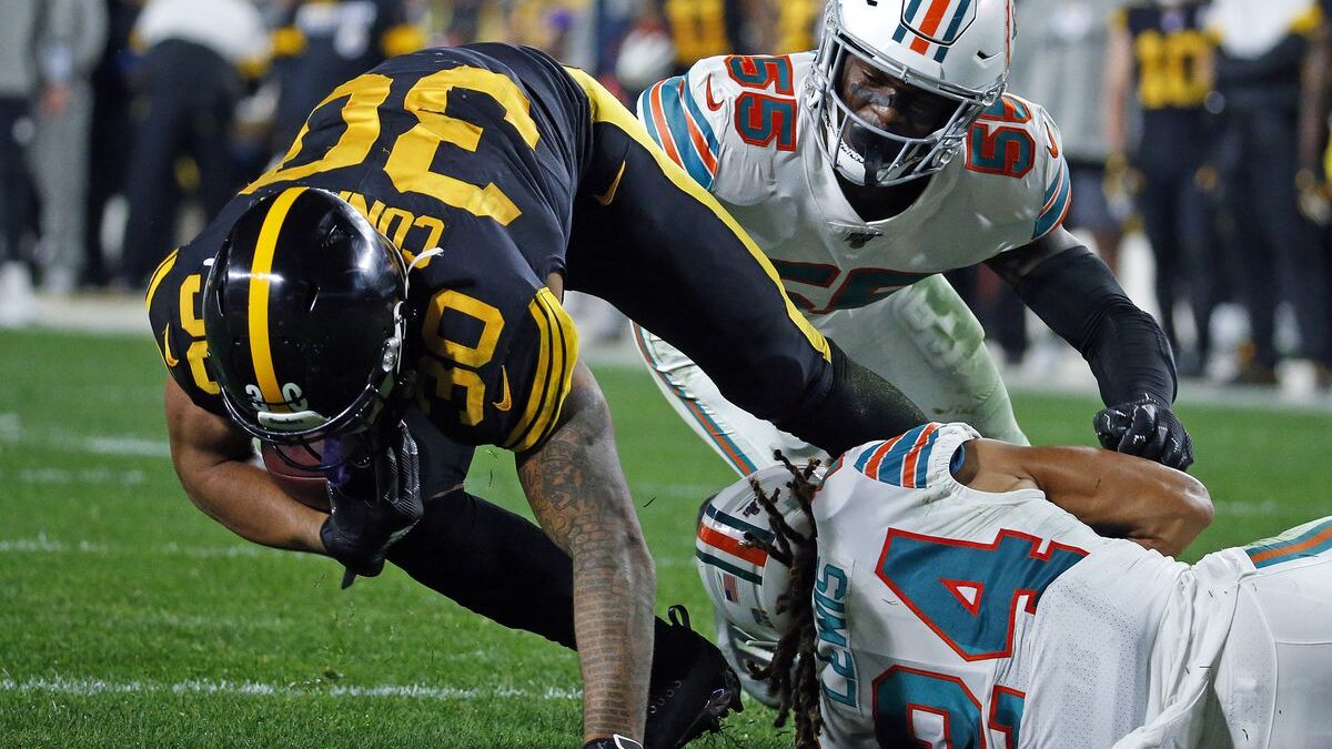Pittsburg Steelers at Miami Dolphins Betting Picks